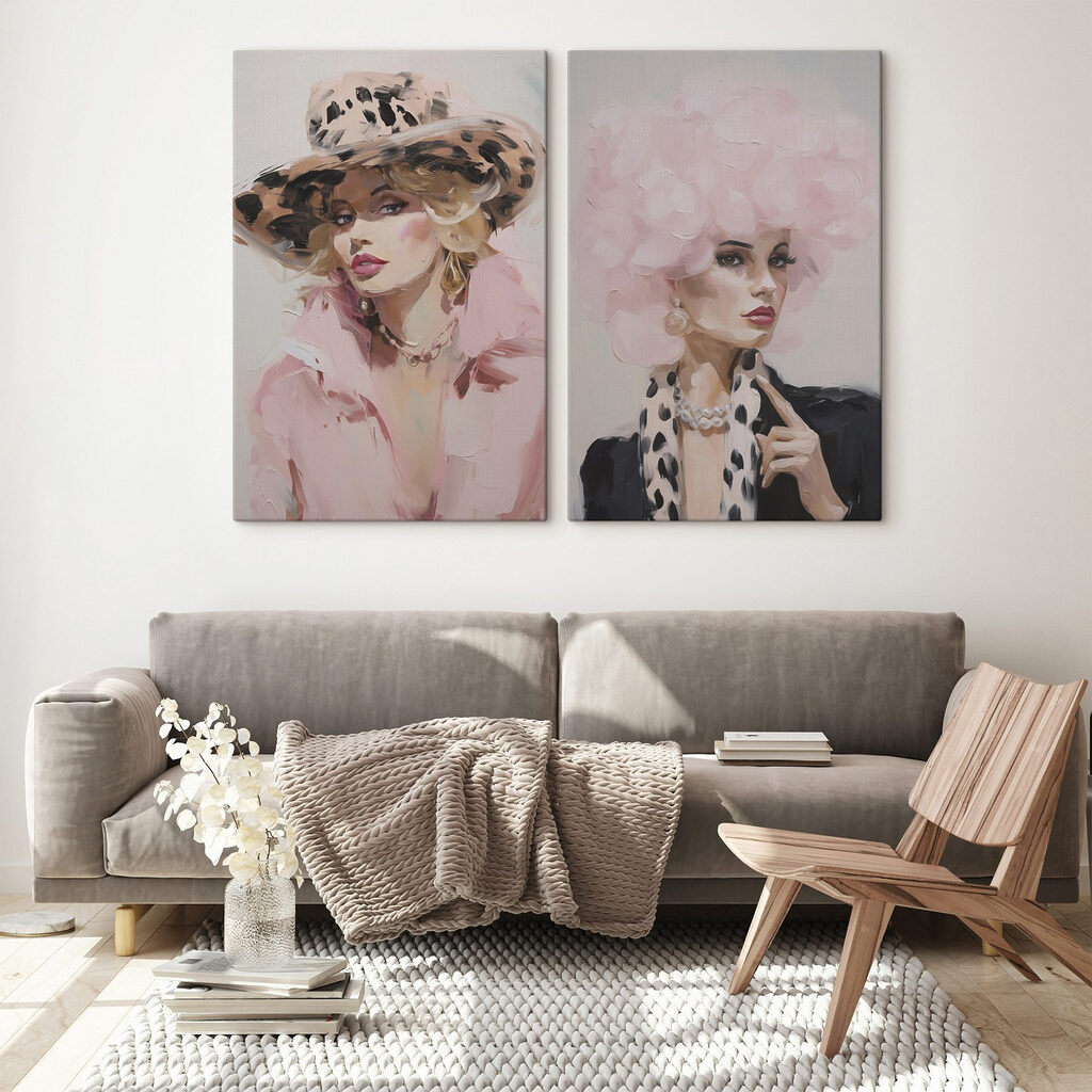 Cappelli rosa in un ambiente
