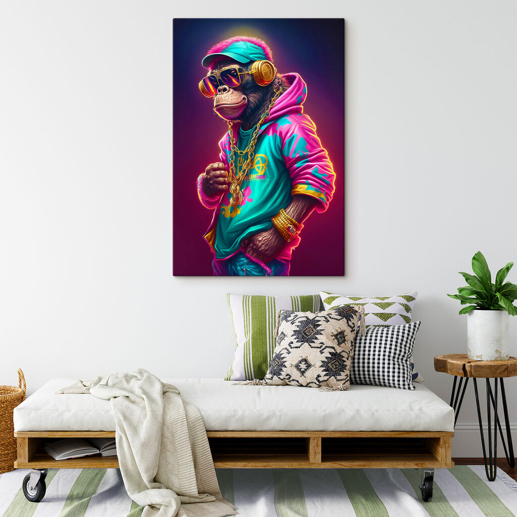 Scimmia in felpa neon — ambiente 3