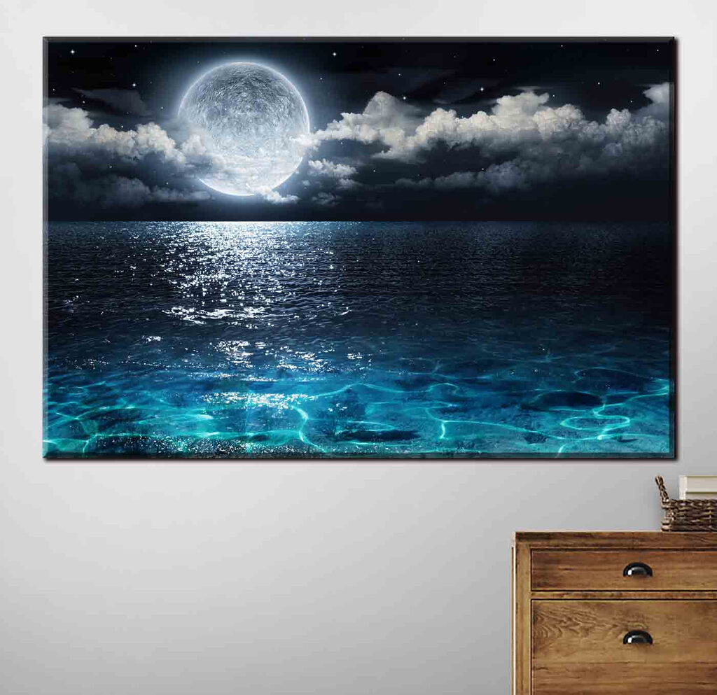 Luna sull’acqua scintillante — ambiente 2