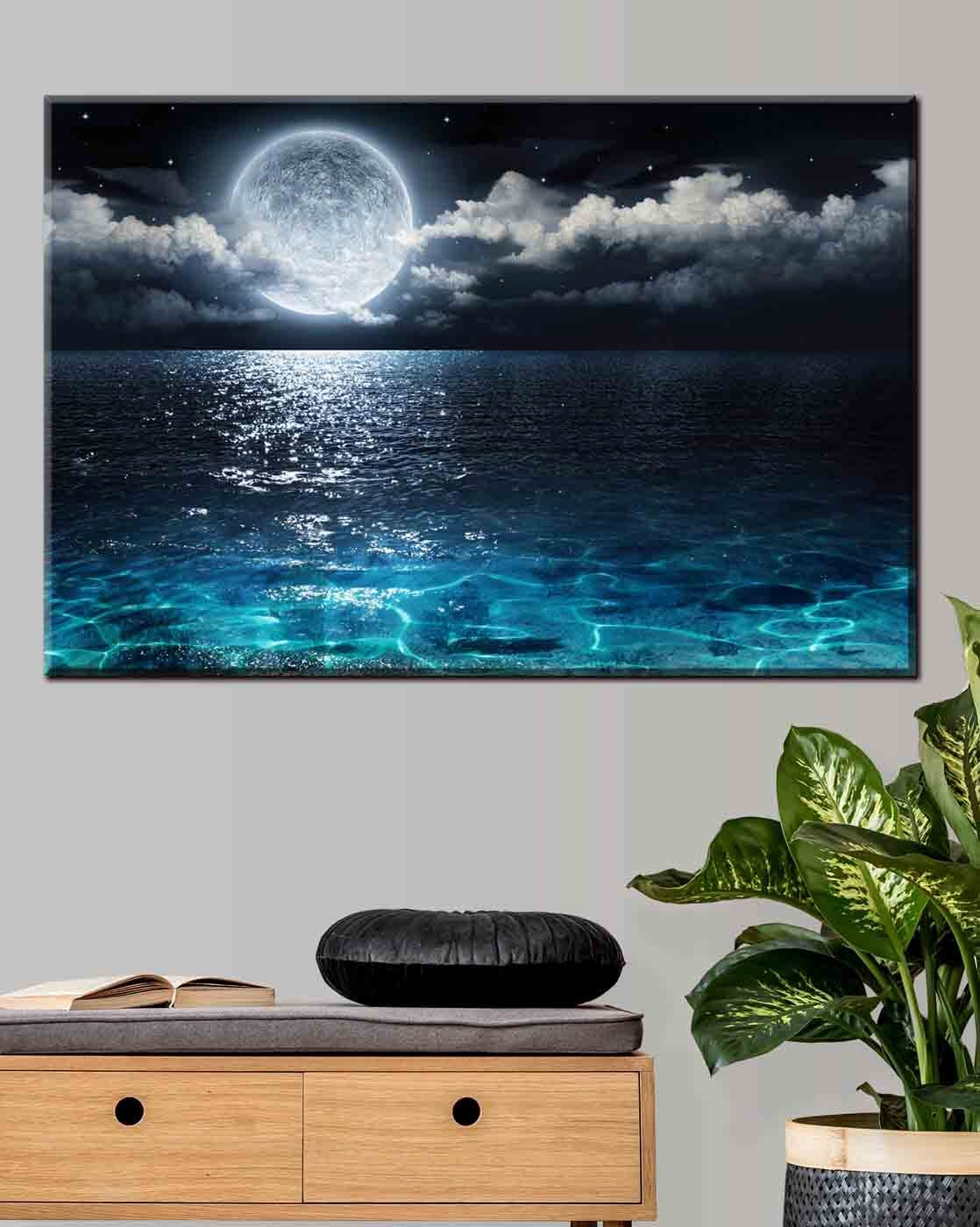 Luna sull’acqua scintillante — ambiente 3
