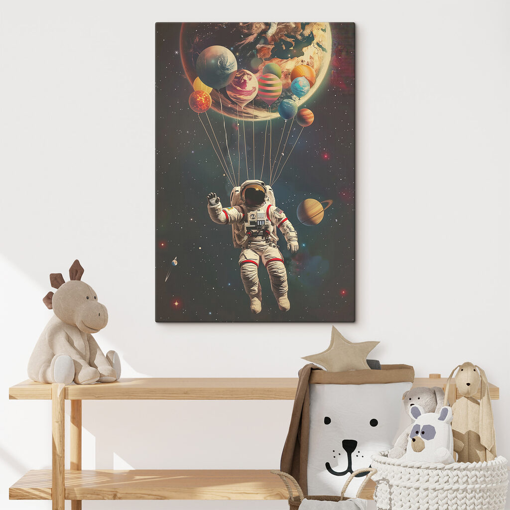 Astronauta con palloncini planetari in un ambiente