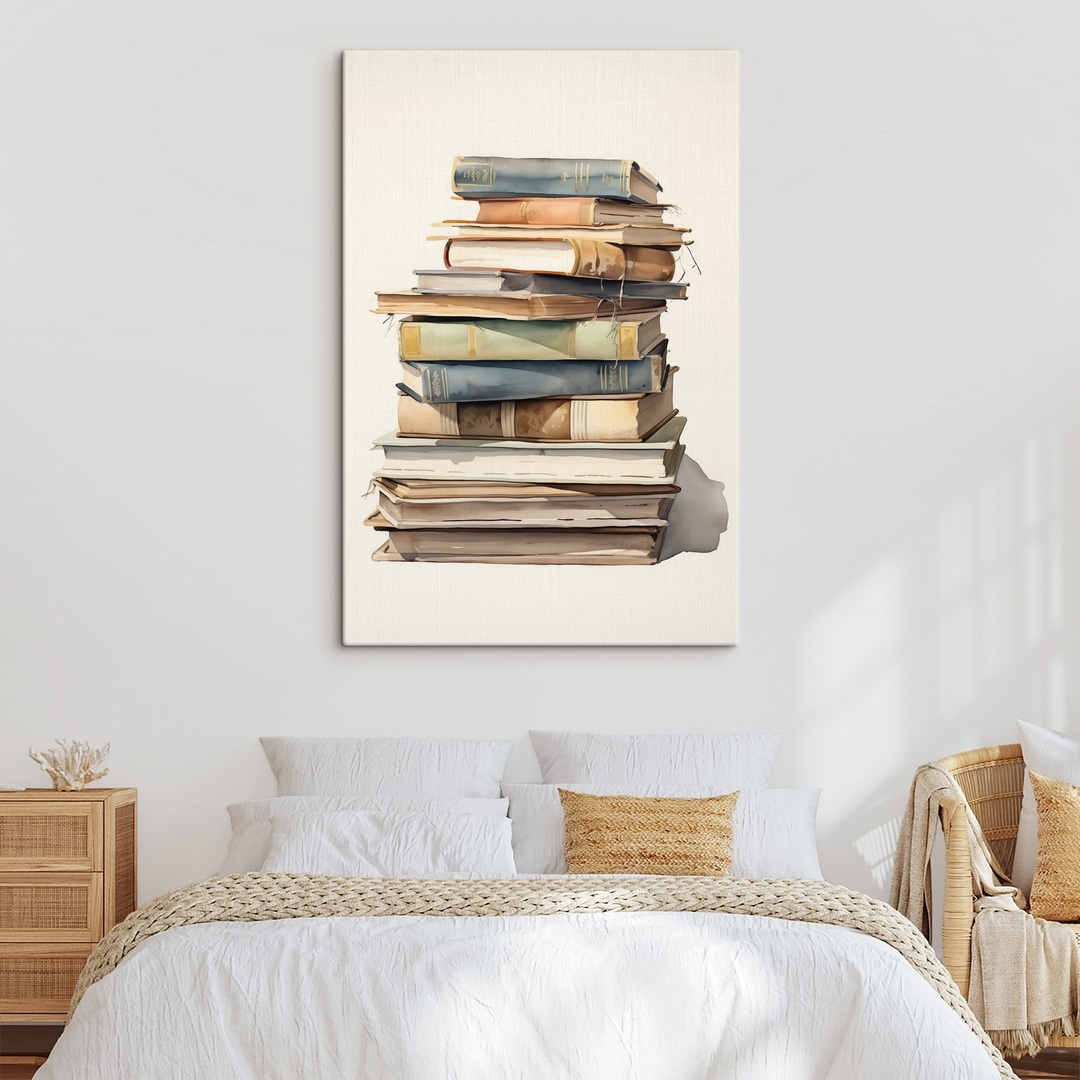 Pila di vecchi libri in un ambiente