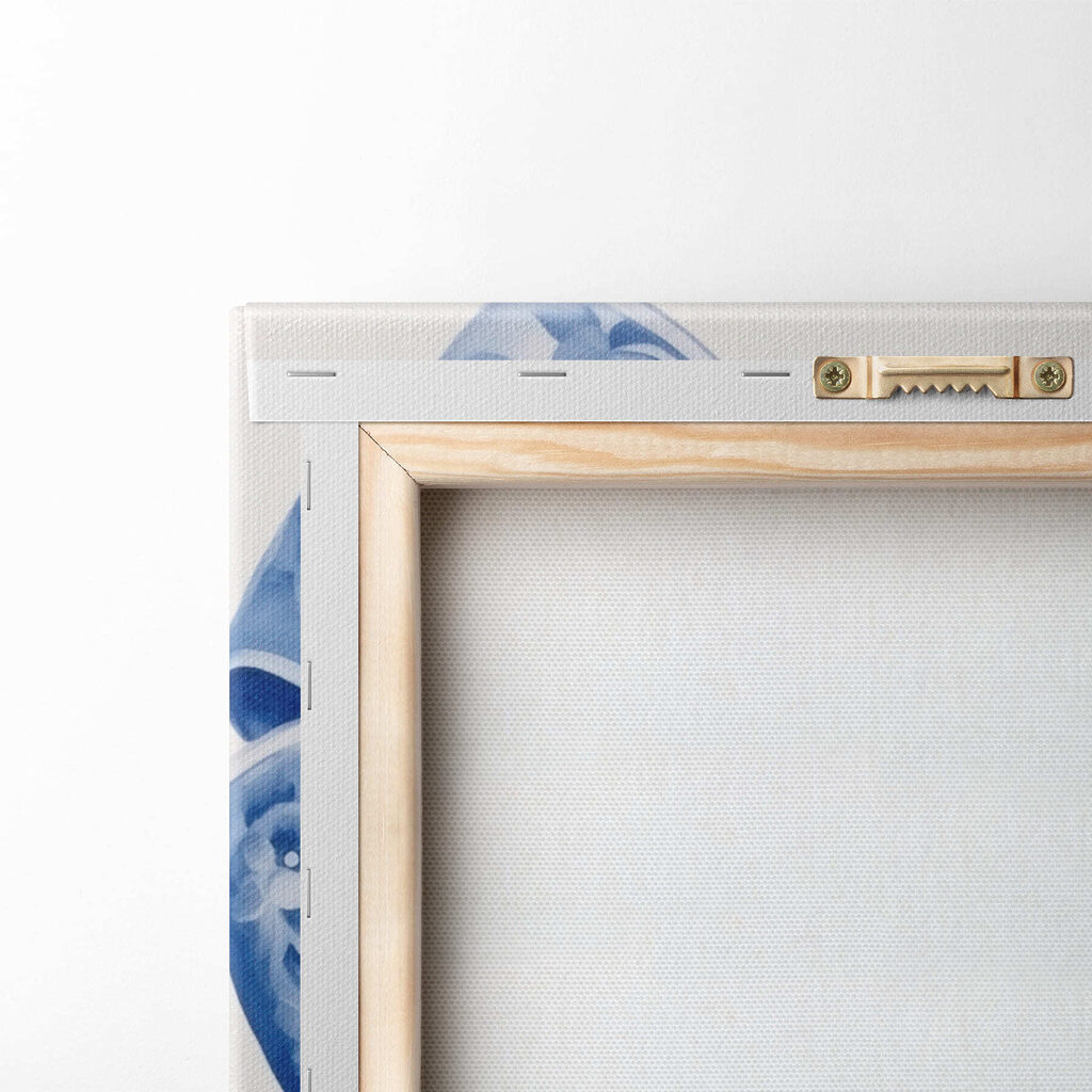 Fiocco con fiori blu — retro
