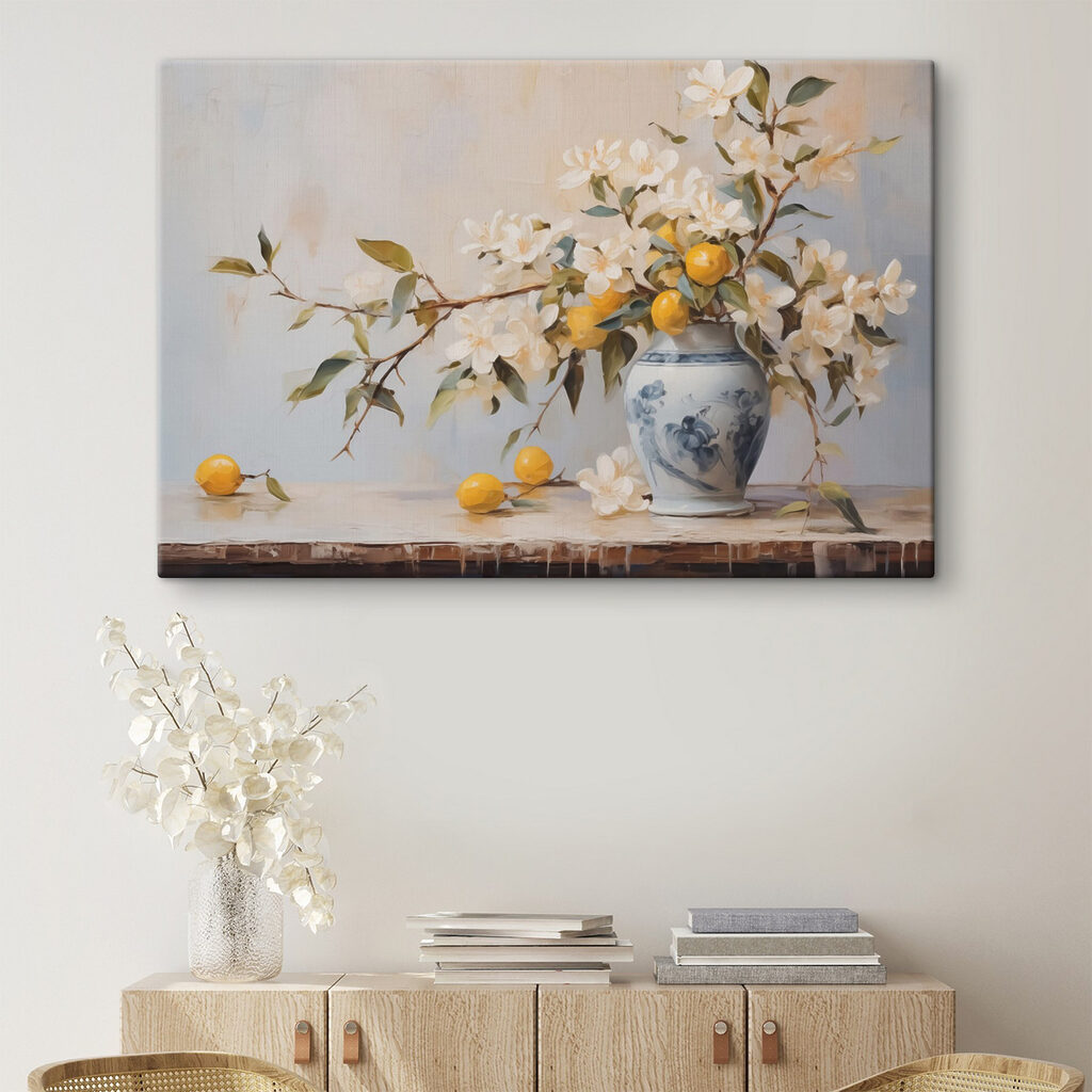 Limoni in vaso blu in un ambiente