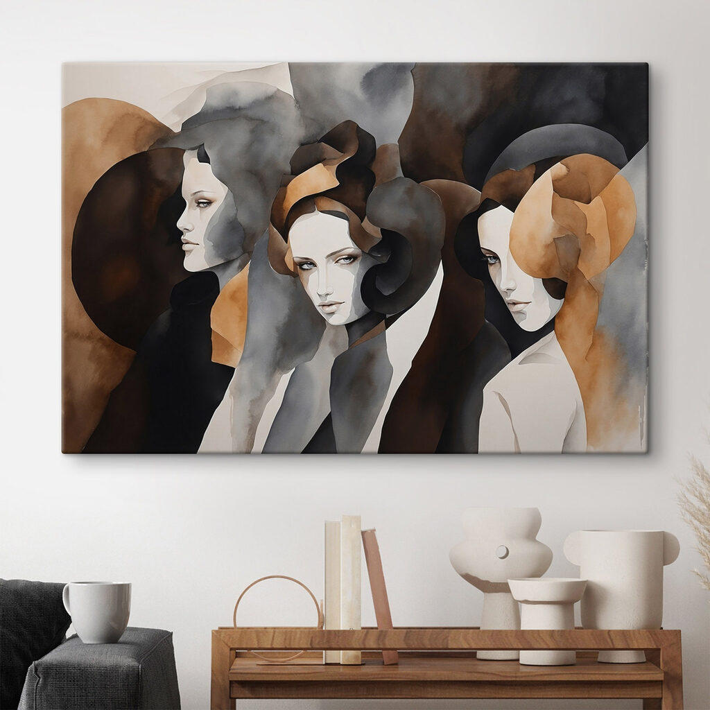 Tre donne, forme terrose — ambiente 2