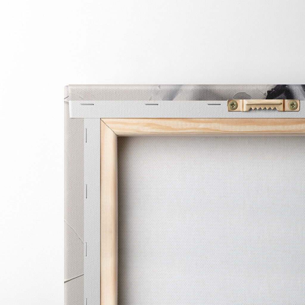 Labbra scure in grigio — retro
