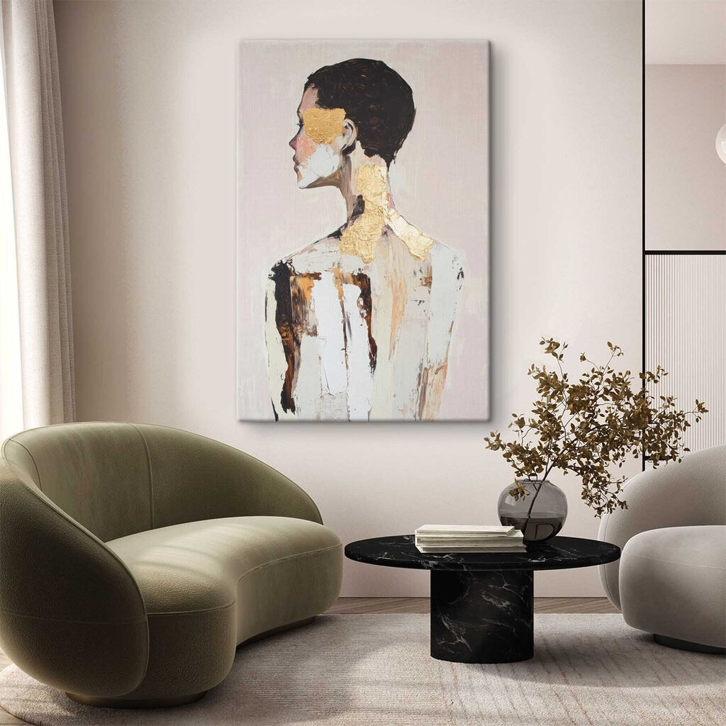 Profilo con tocchi d’oro — ambiente 2