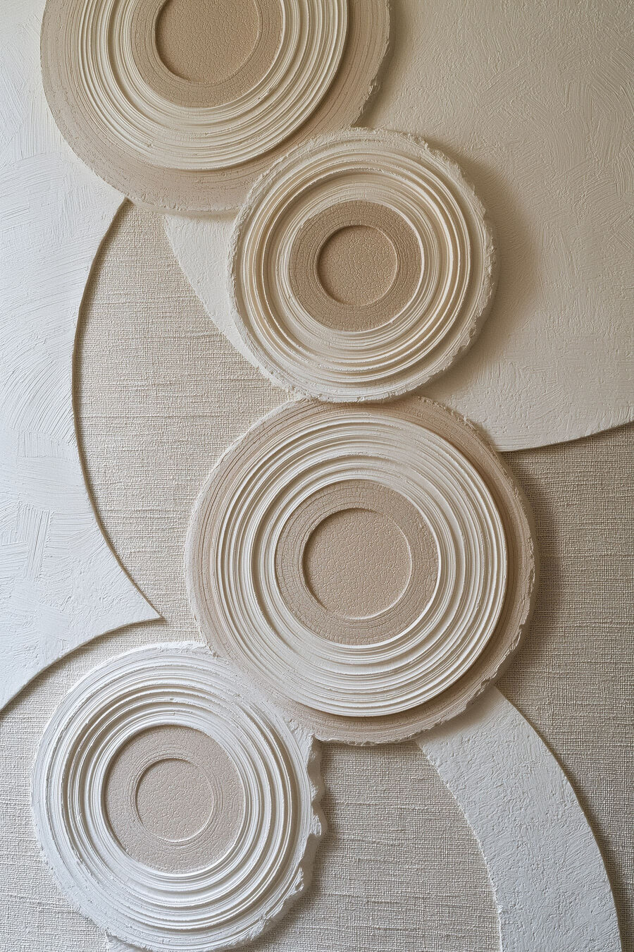 Cerchi ondulati color sabbia — design completo