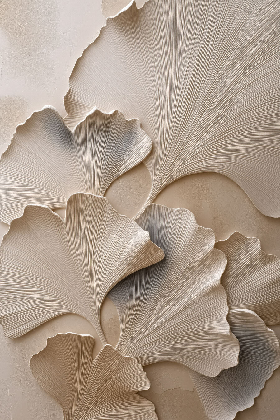 Ginkgo ondulato sul bianco — design completo