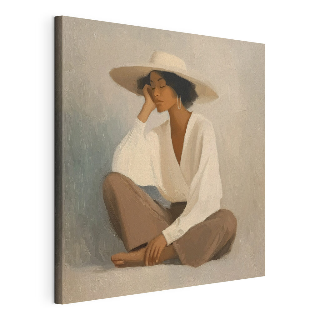 Donna seduta con cappello, tela tesa e bordo avvolto
