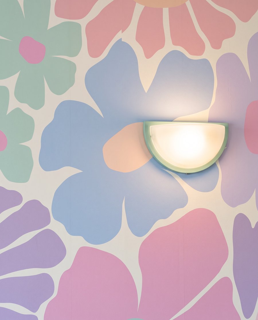Fiori come ritagli colorati — dettaglio