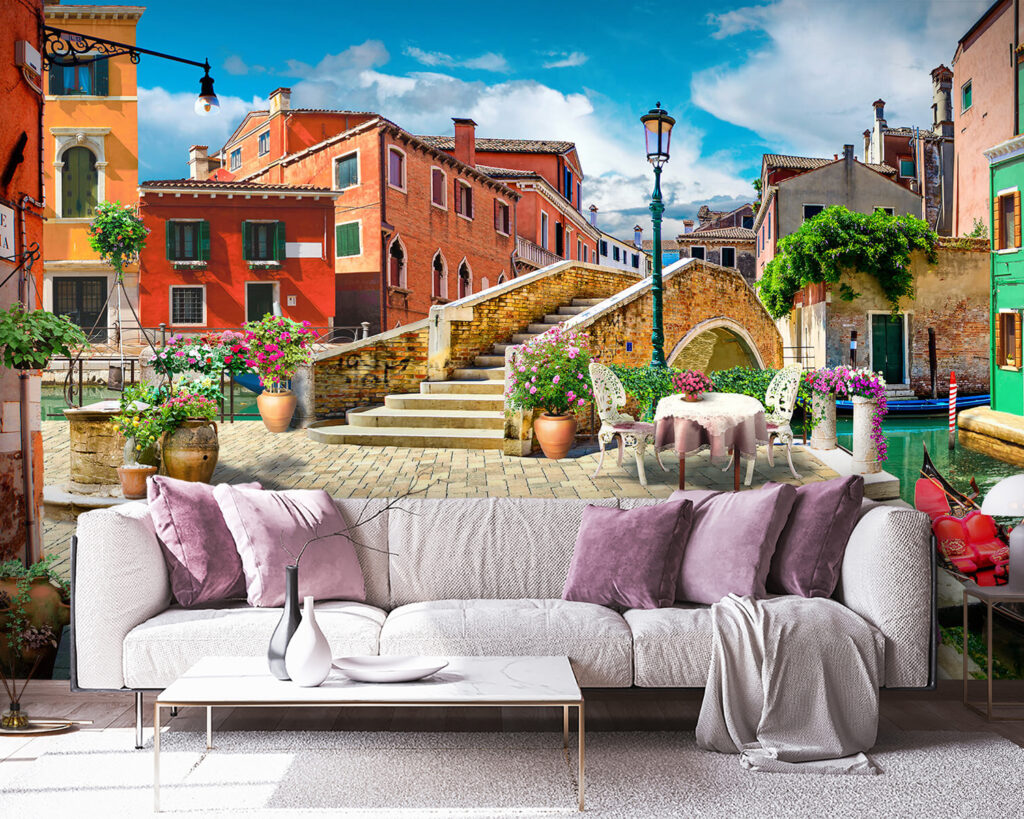 Piazza fiorita sul canale — ambiente 3