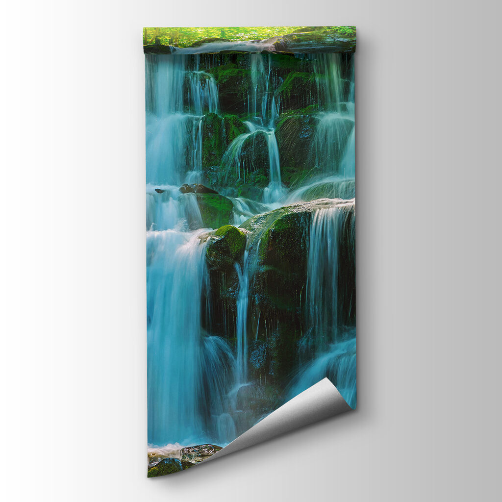 Cascate sopra rocce muschiose — vista del prodotto