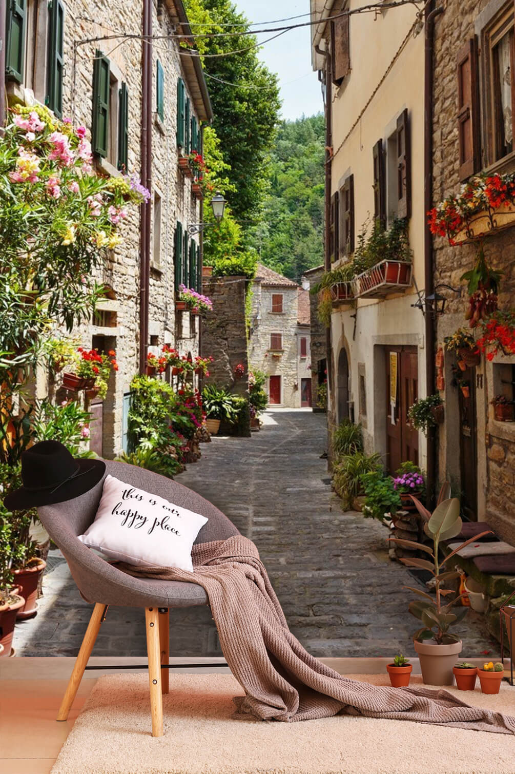 Vicolo di paese fiorito — ambiente 1