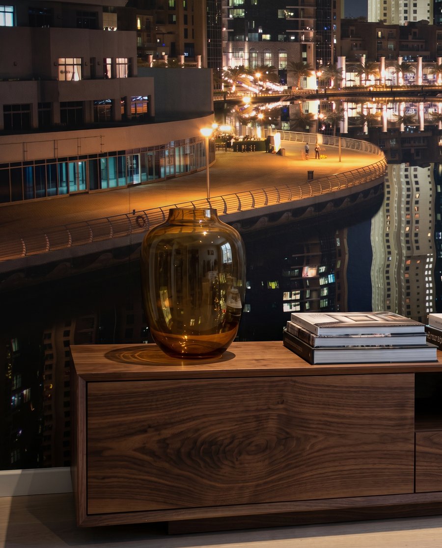Luci notturne sull’acqua — ambiente 6