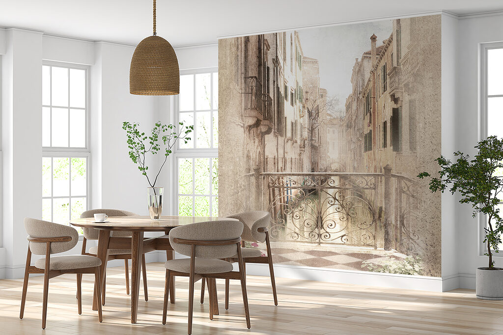 Balcone tra case antiche — ambiente 6