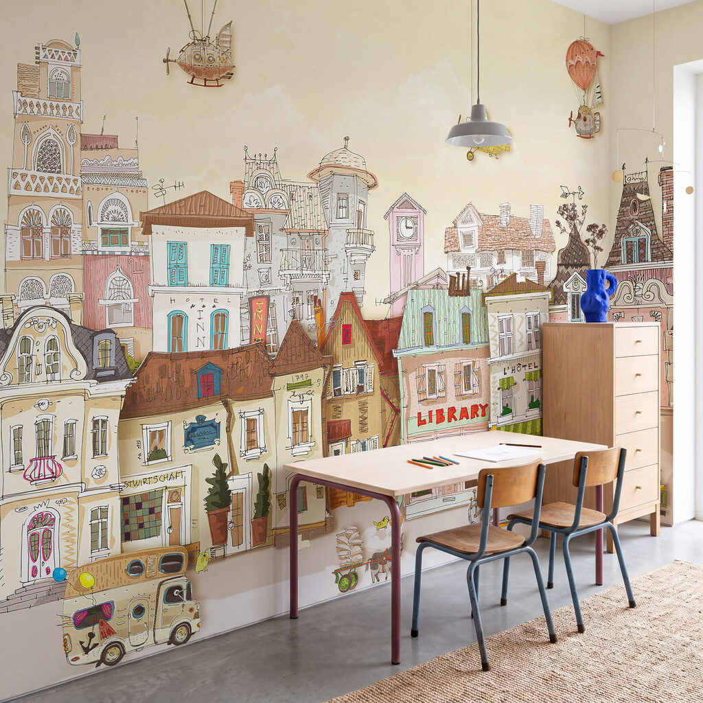 Case colorate con mongolfiere — ambiente 2