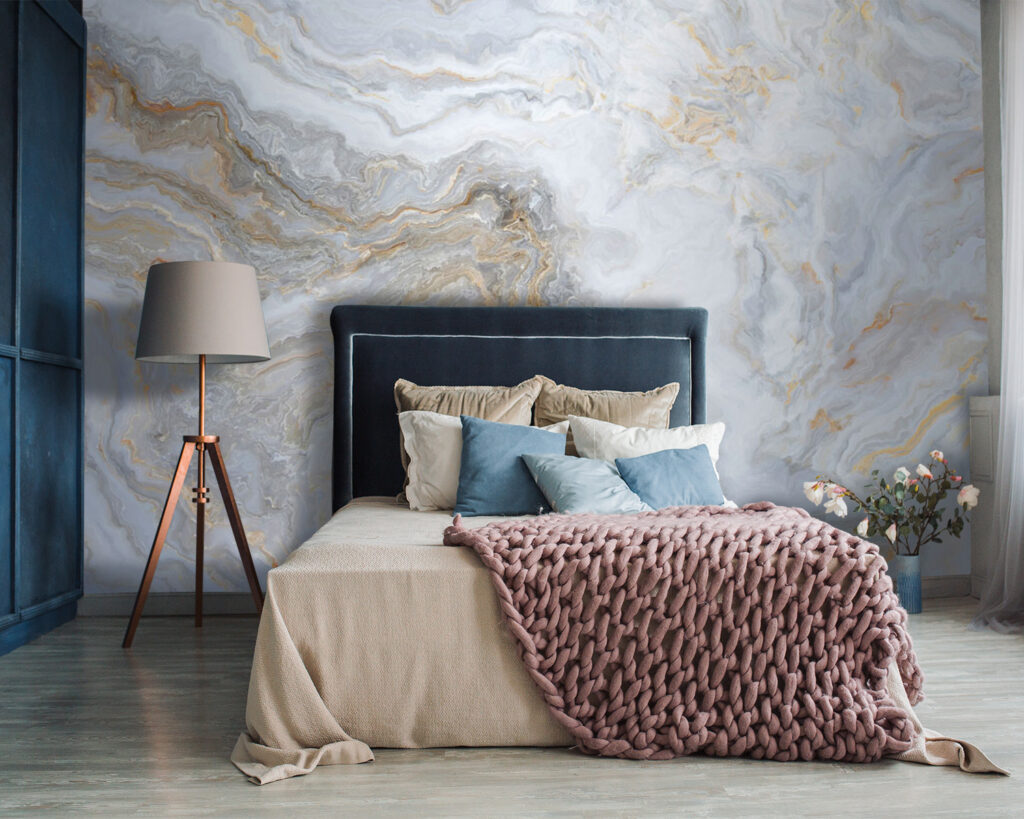 Strisce grigie, venature dorate — ambiente 4