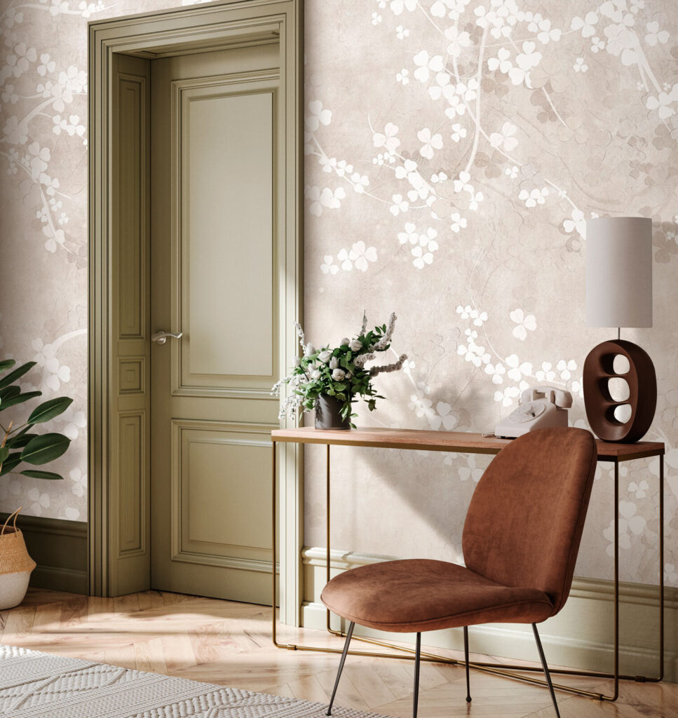 Fiori bianchi in patina in un ambiente