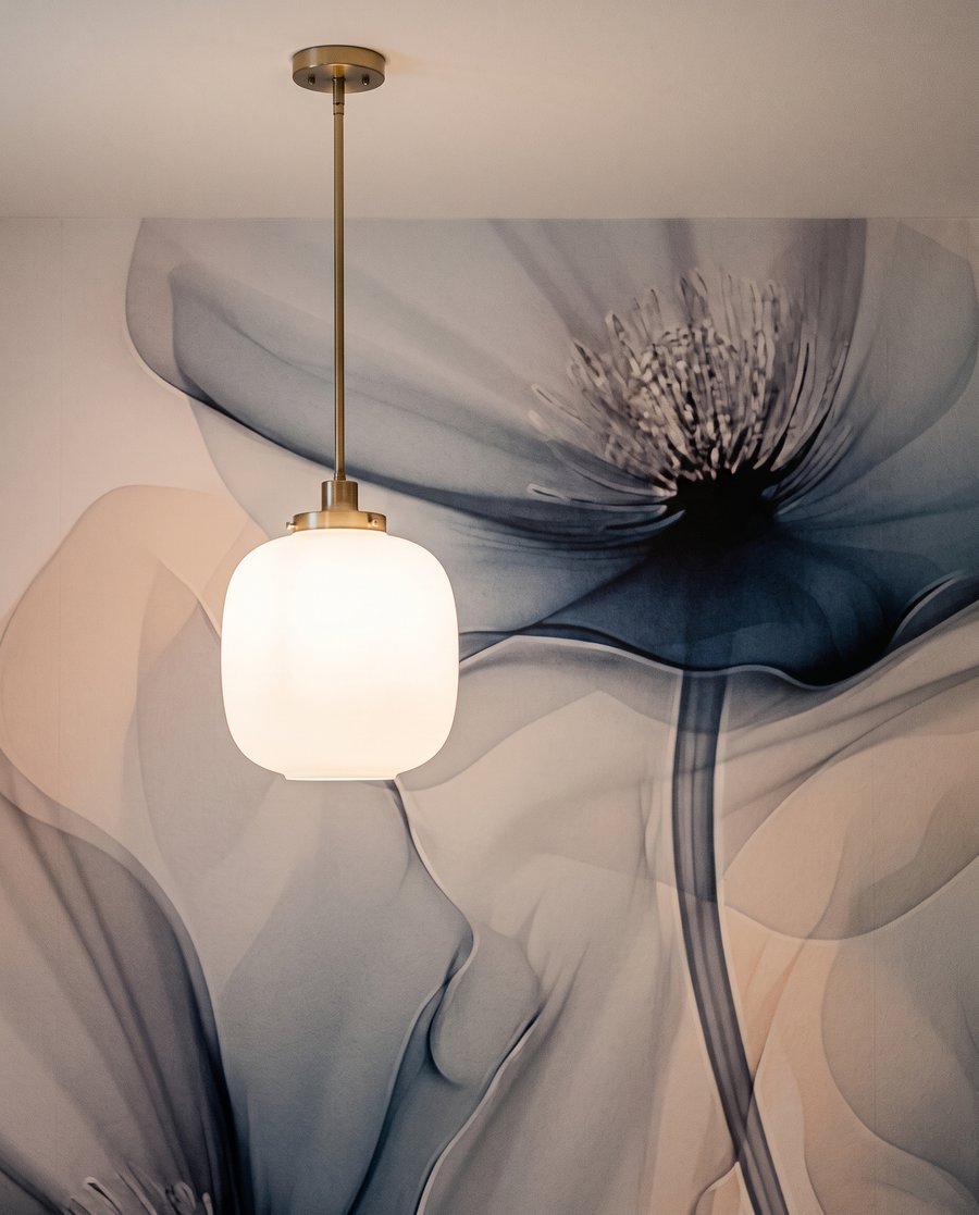 Fiori trasparenti sugli steli — dettaglio