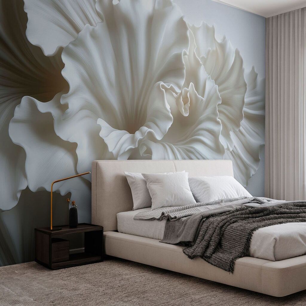 Petali plissettati e ombre in un ambiente